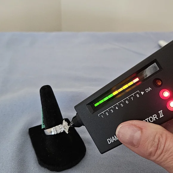 Marquise-Cut CZ Ring with Pavé Shoulders 925 SS, 1.9ct (VVS) Size 7 - Picture 7 of 7